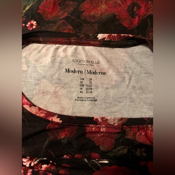 2/$30 ADDITIONELLE modern fit plus tees - Picture 3 of 4